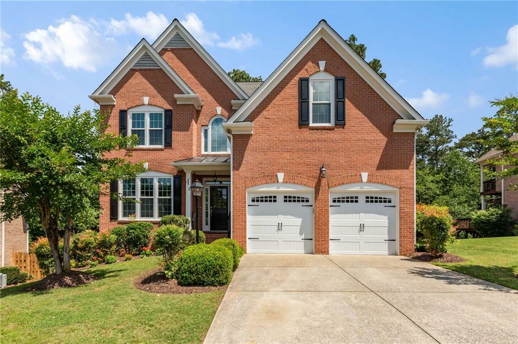 Property Photo: 210 Wentworth Terrace GA 30022