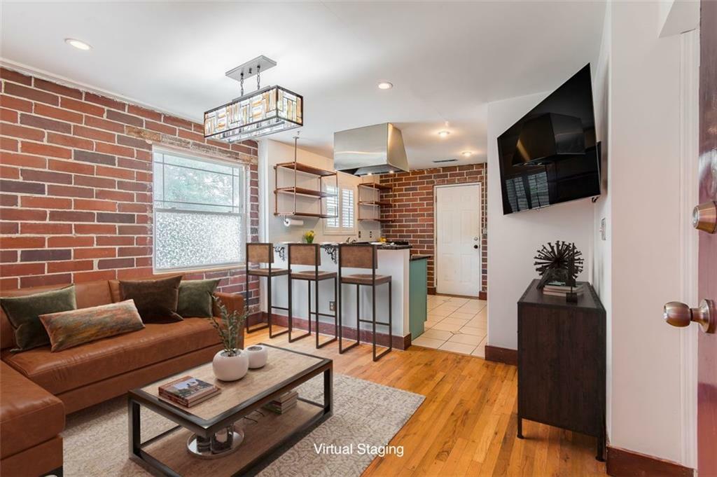 Property Photo: 36 Daniel Street SE 5 GA 30312