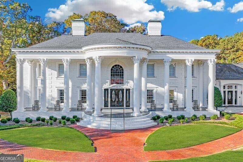 Property Photo: 1445 Hillside Drive GA 30017