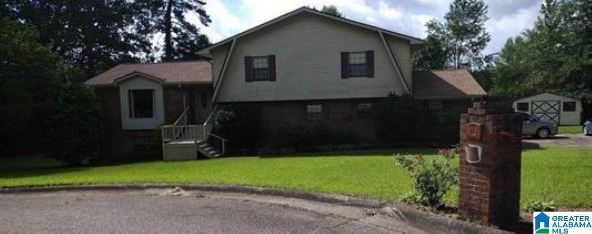 Property Photo: 1720 Cherry Circle AL 36207