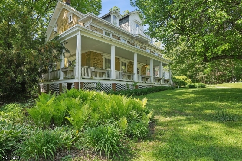 Property Photo: 19 E Mill Rd NJ 07853