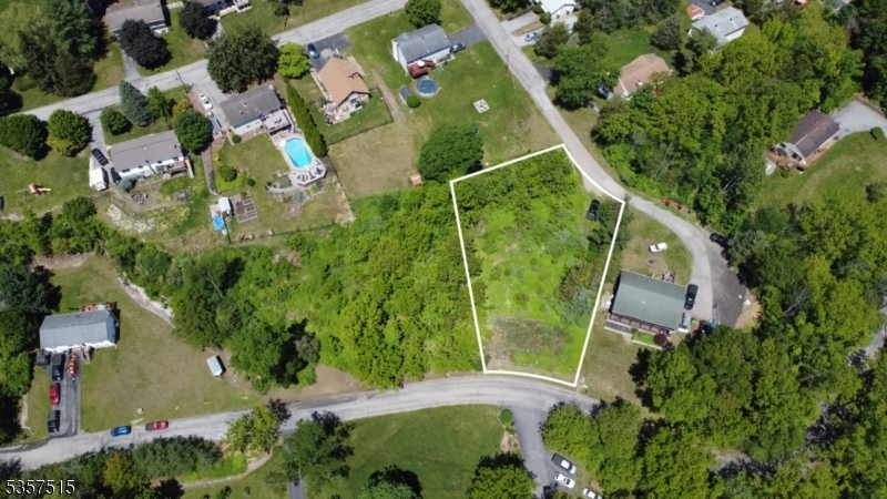 Property Photo: 19 Goldenrod Pl NJ 07418