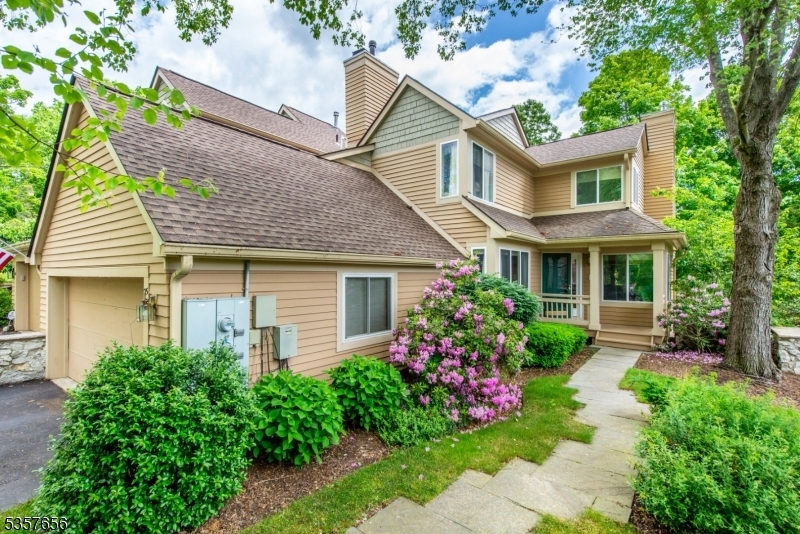 Property Photo: 25 Sugar Maple Ln NJ 07419