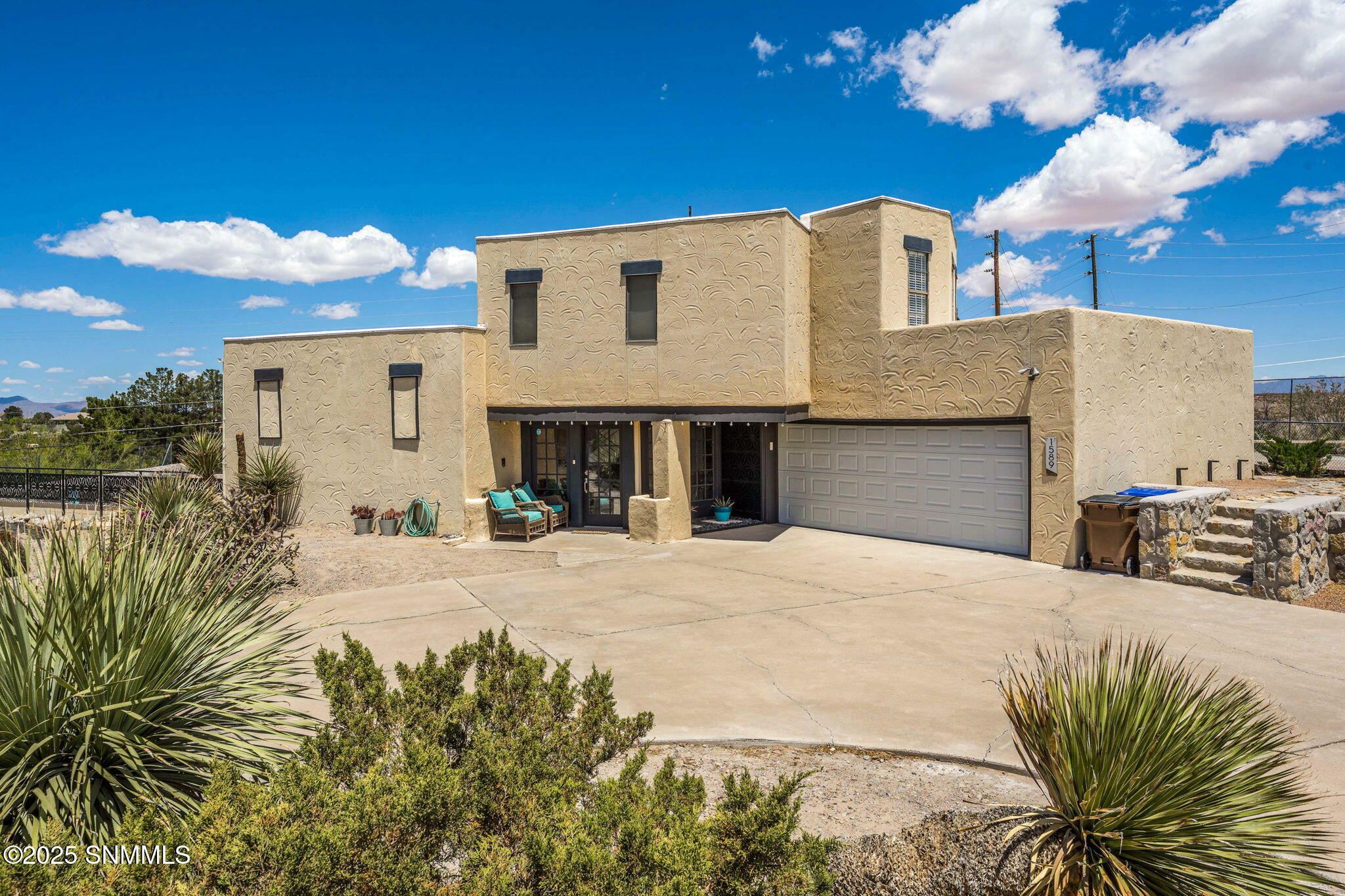 Property Photo: 1589 Imperial Ridge Street NM 88011
