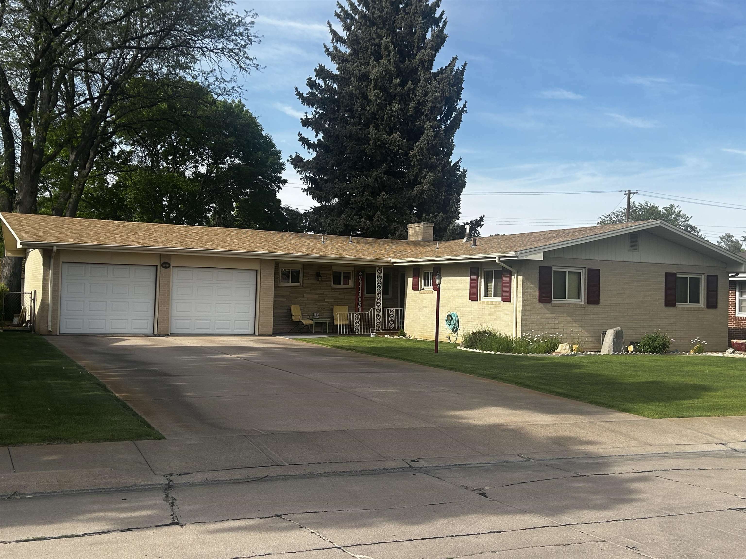 Property Photo: 2015 W D NE 69101