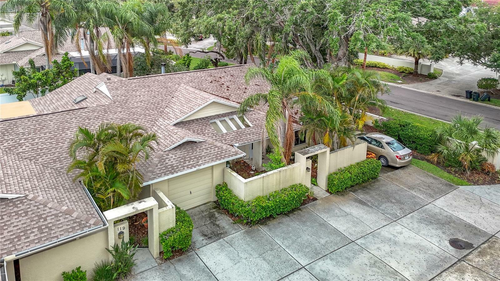 Property Photo: 120 Colony South Drive FL 34689
