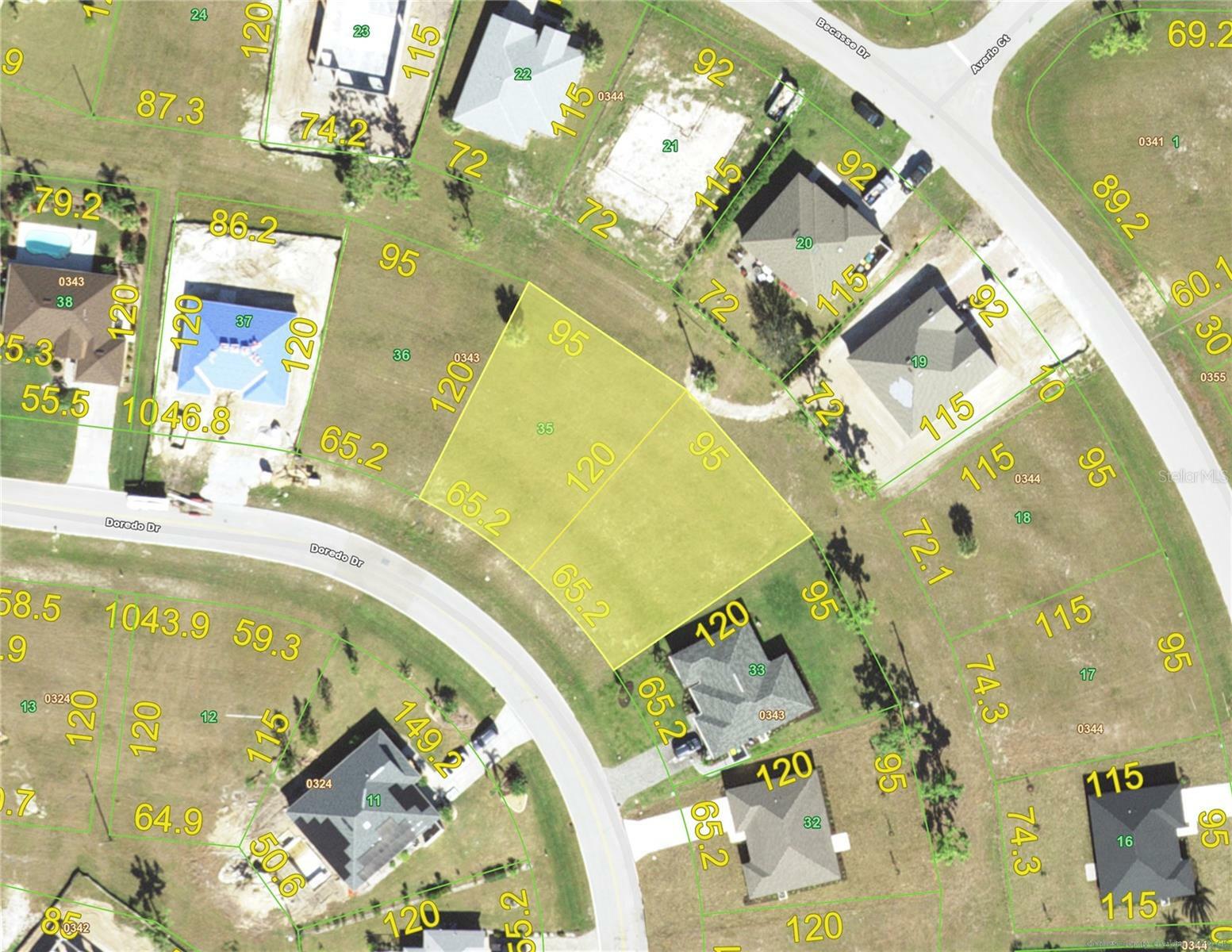 Property Photo:  25418 Doredo Drive  FL 33955 