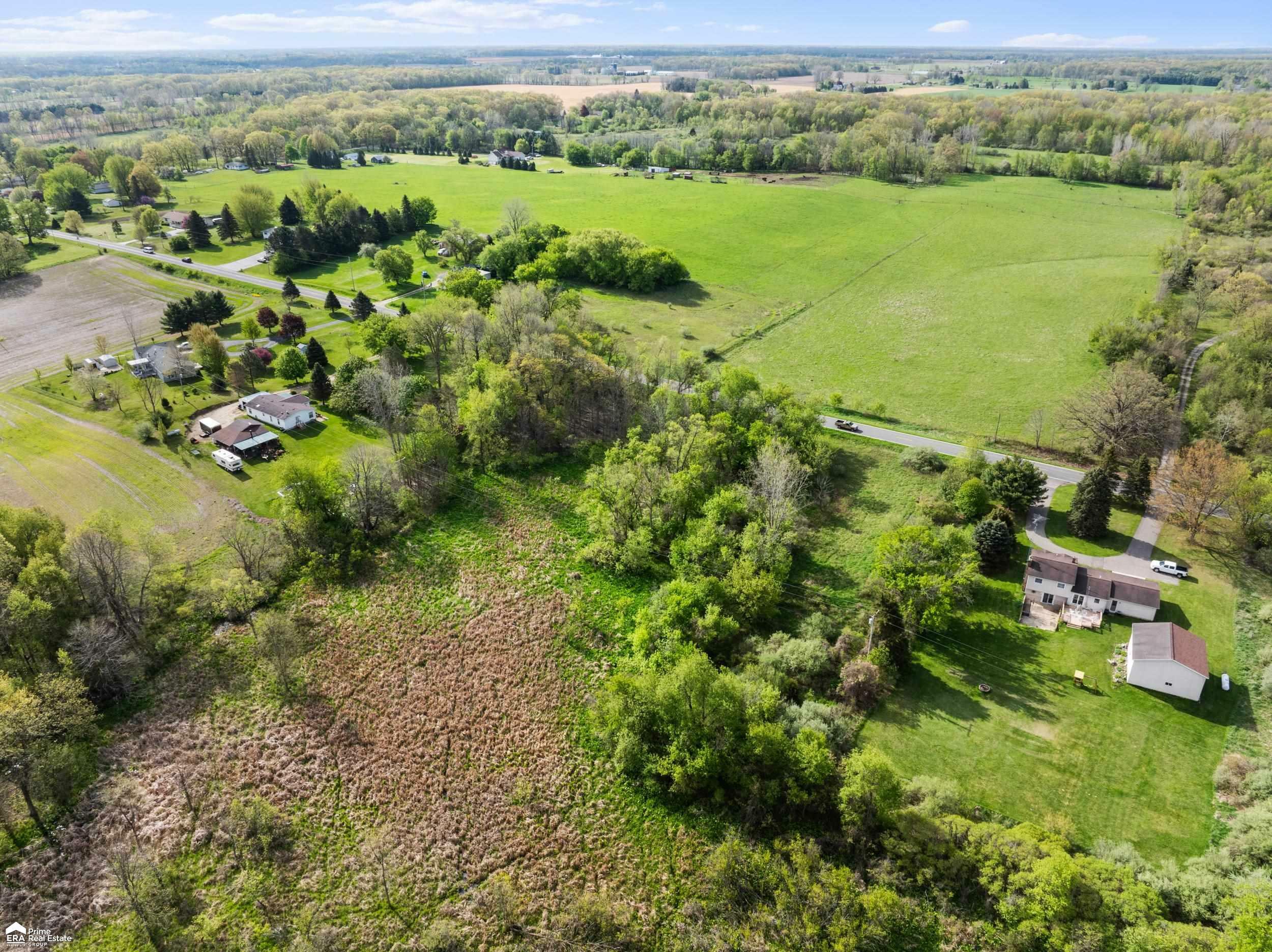 Property Photo: 1611 E Bennington Road MI 48867
