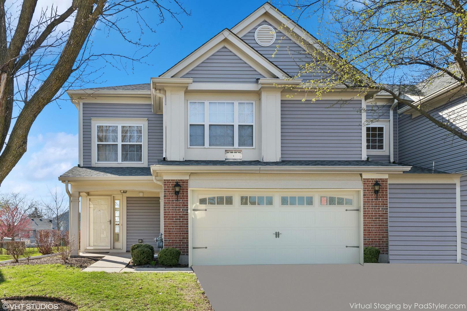 Property Photo: 156 Holmes Way IL 60193