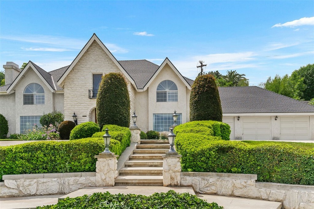 Property Photo: 2484 Chauncy Place CA 92506