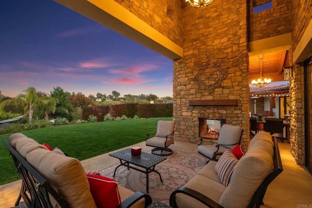 Property Photo: 355 Rosemary Lane CA 92024