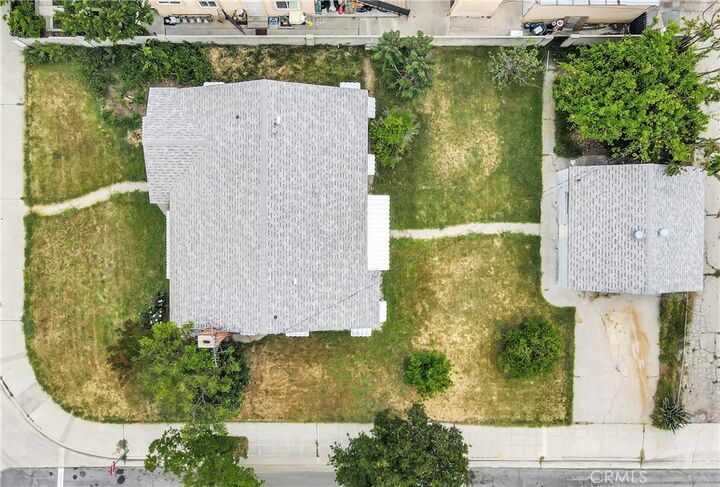 Property Photo:  501 S Lake Street  CA 91502 