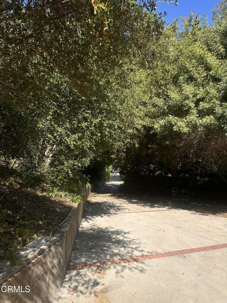 Property Photo: 4800 Topeka Drive CA 91356