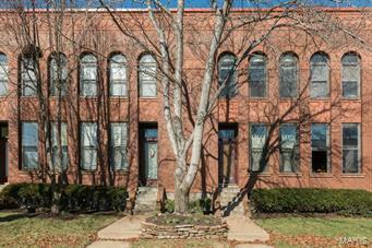 Property Photo: 15 N Boyle Avenue MO 63108