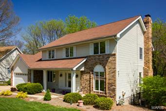 Property Photo: 2342 E Royal Court MO 63131
