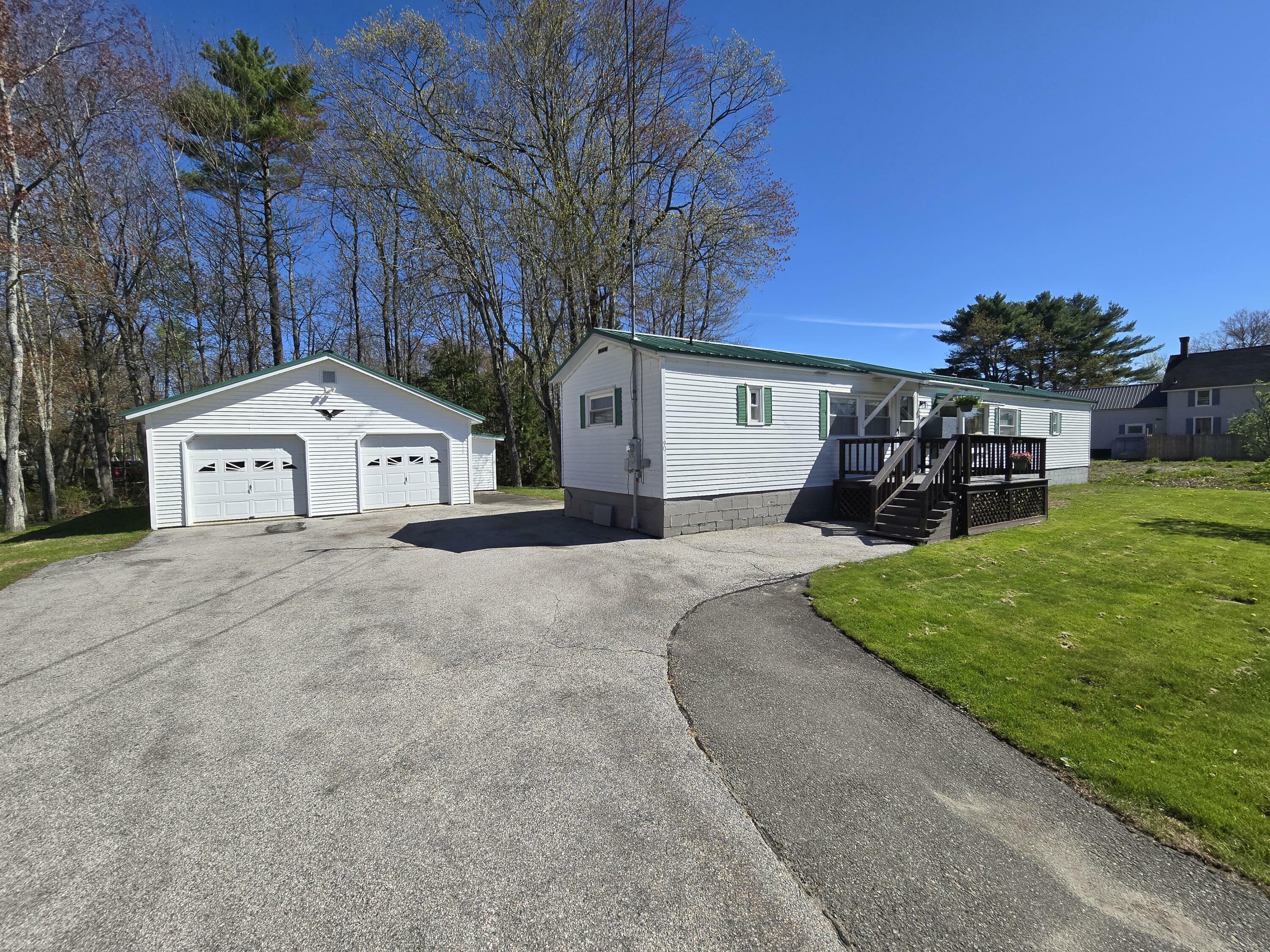 Property Photo:  90 County Road  ME 04461 