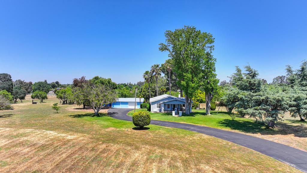 Property Photo: 3510 Vineyard Road CA 95747