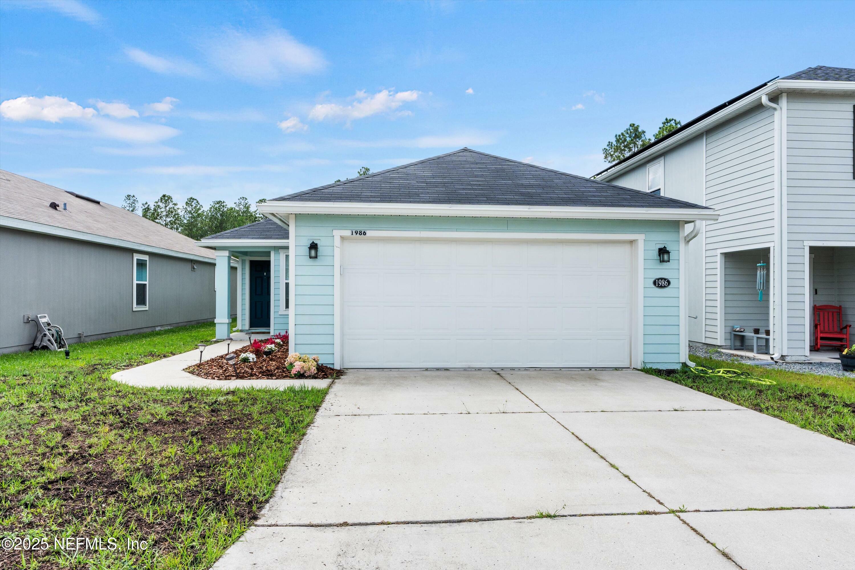 Property Photo: 1986 Carter Landing Boulevard FL 32221