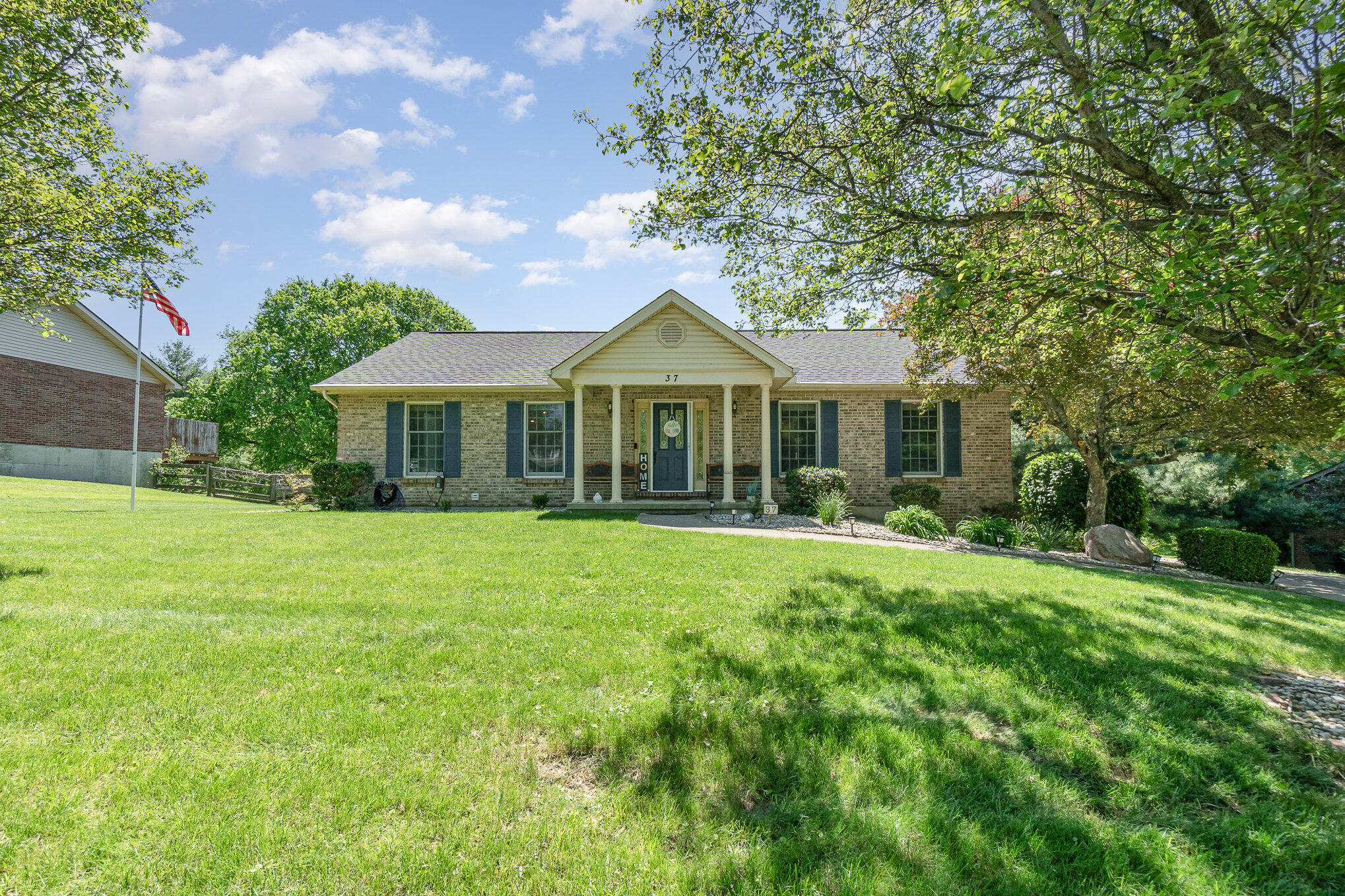 Property Photo: 37 Pinhook Place KY 41030