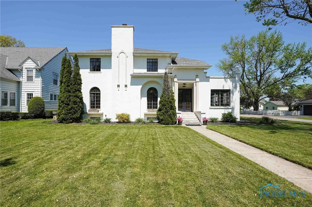 218 E McPherson Avenue  Findlay OH 45840 photo
