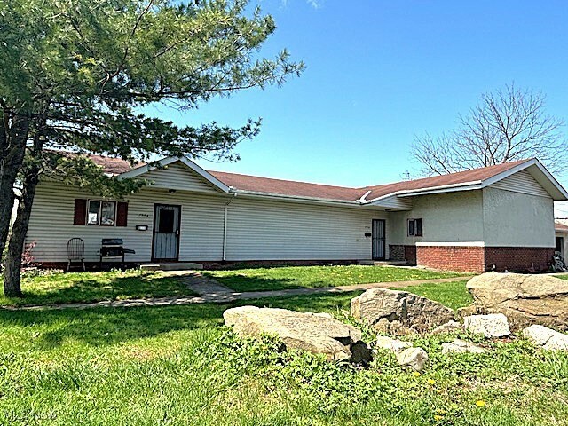 Property Photo: 7511 Jeffries Avenue OH 44105