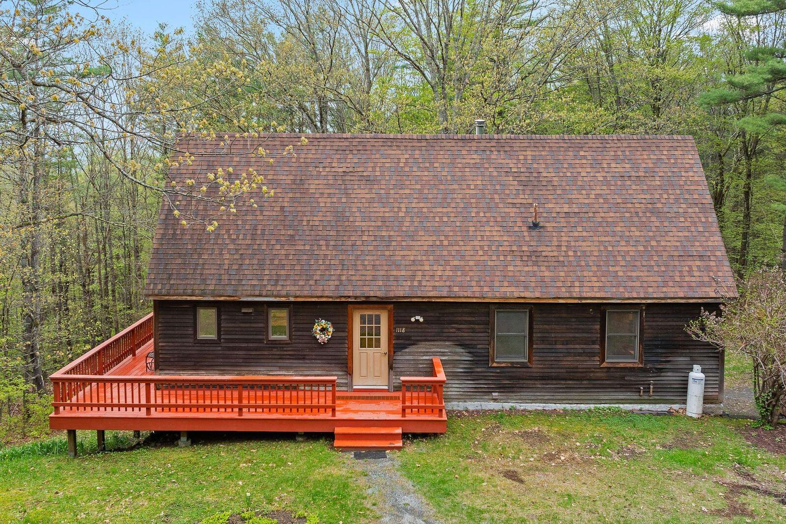 Property Photo:  1118 Wildlife Road  VT 05001 