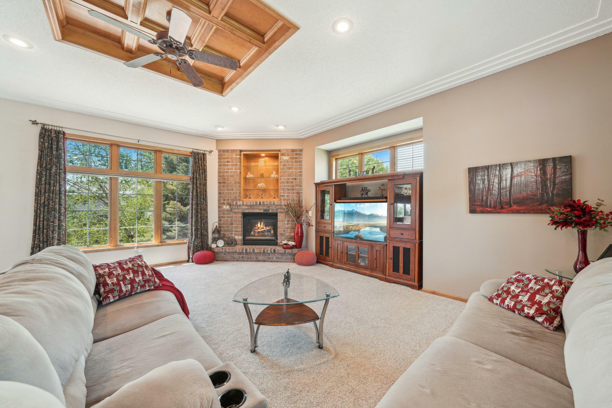 Property Photo: 2374 Thrush Street MN 55379