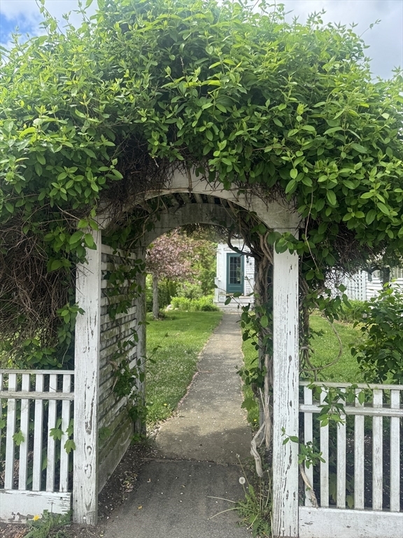 Property Photo: 255 Plymouth 2 MA 02351