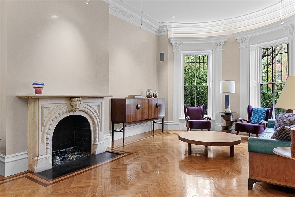 Property Photo: 22 Worcester Sq 1 MA 02118