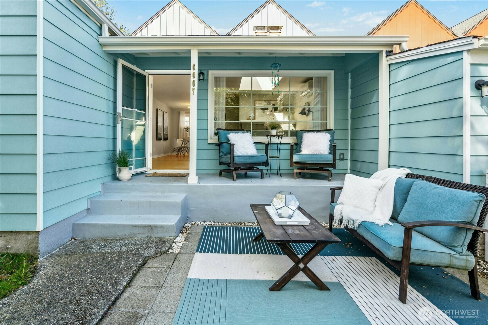 6007  Fauntleroy Way SW  Seattle WA 98136 photo