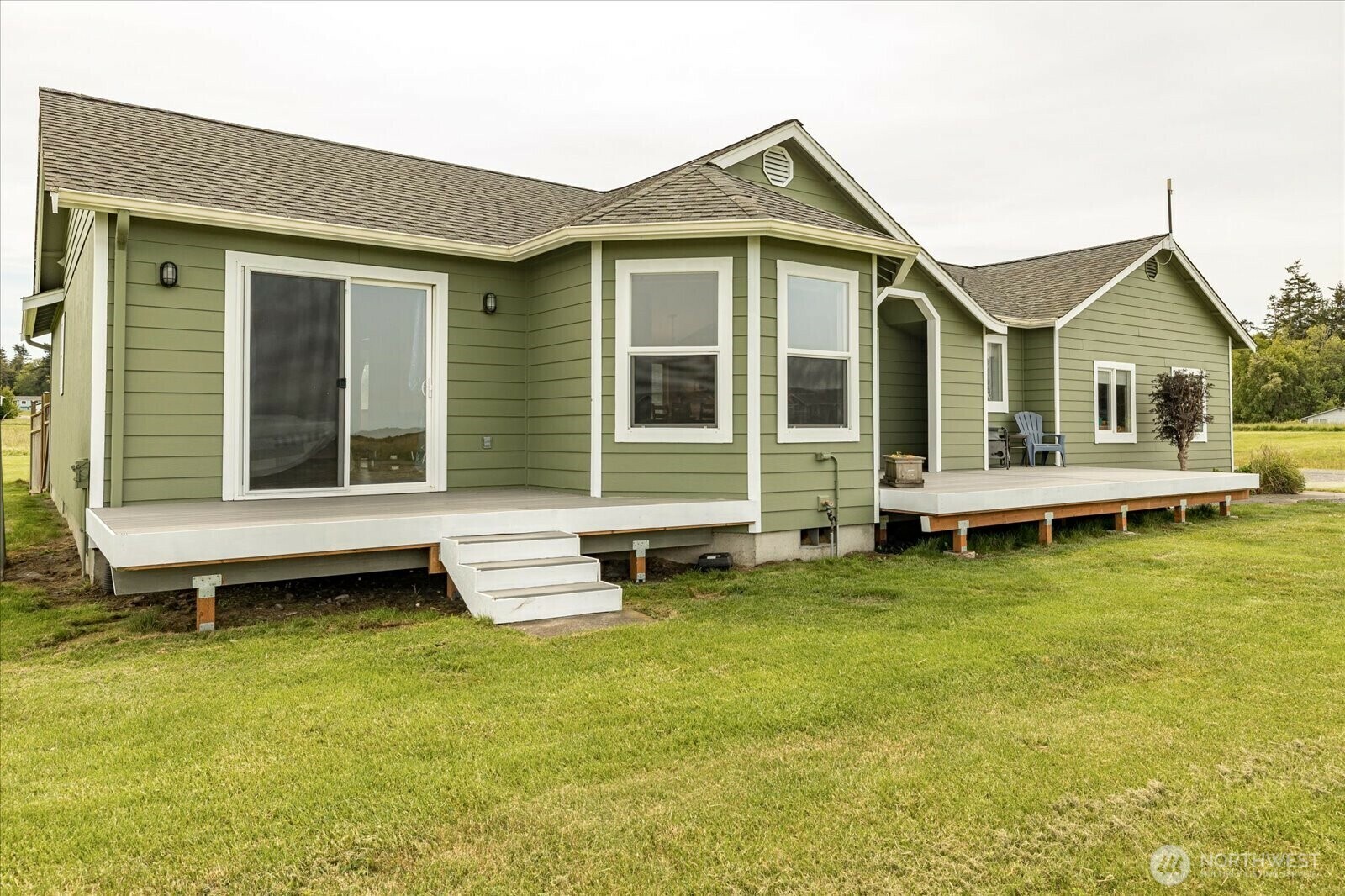 2724  San Juan Street  Coupeville WA 98239 photo