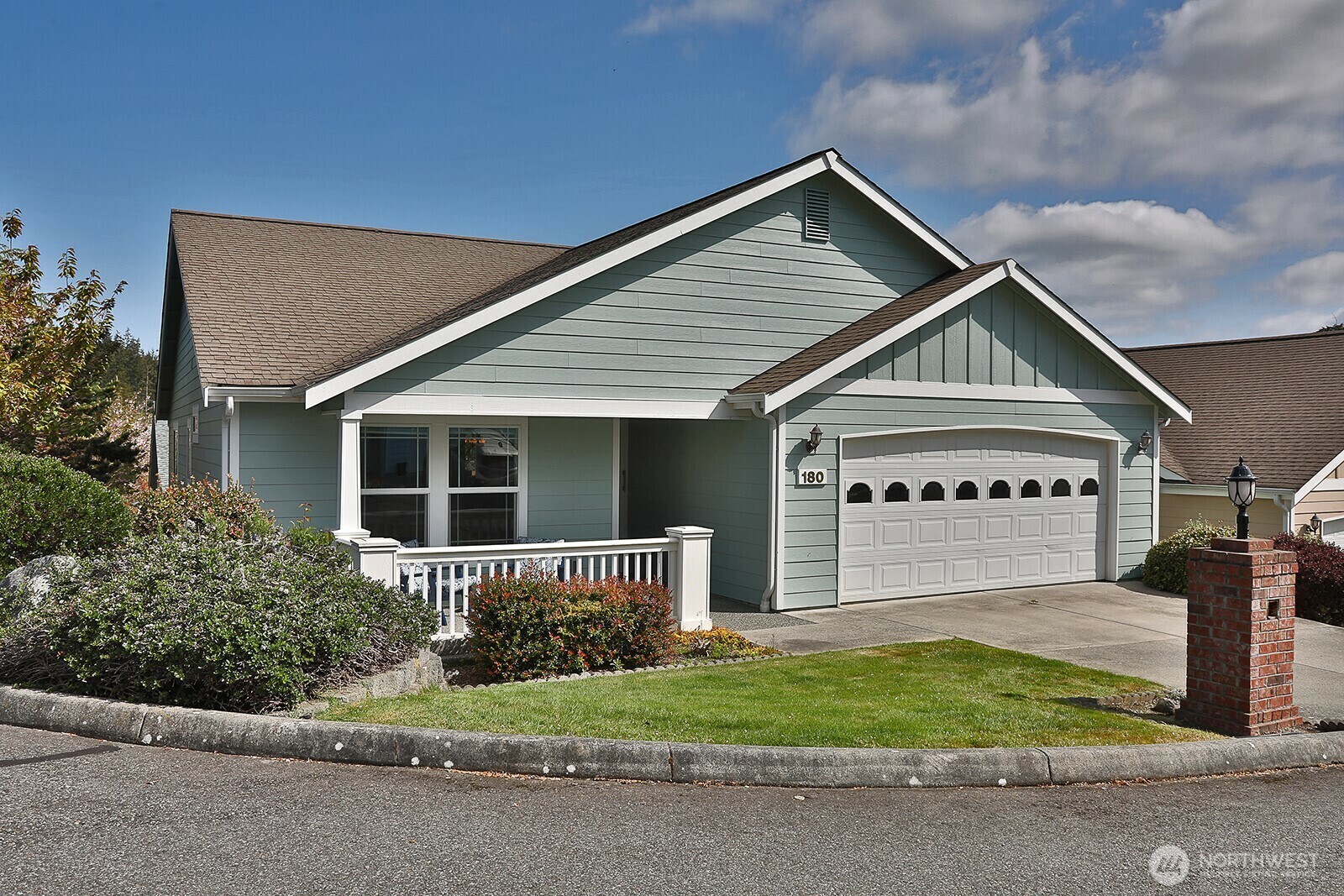 Property Photo: 180 NW 12th Court WA 98277