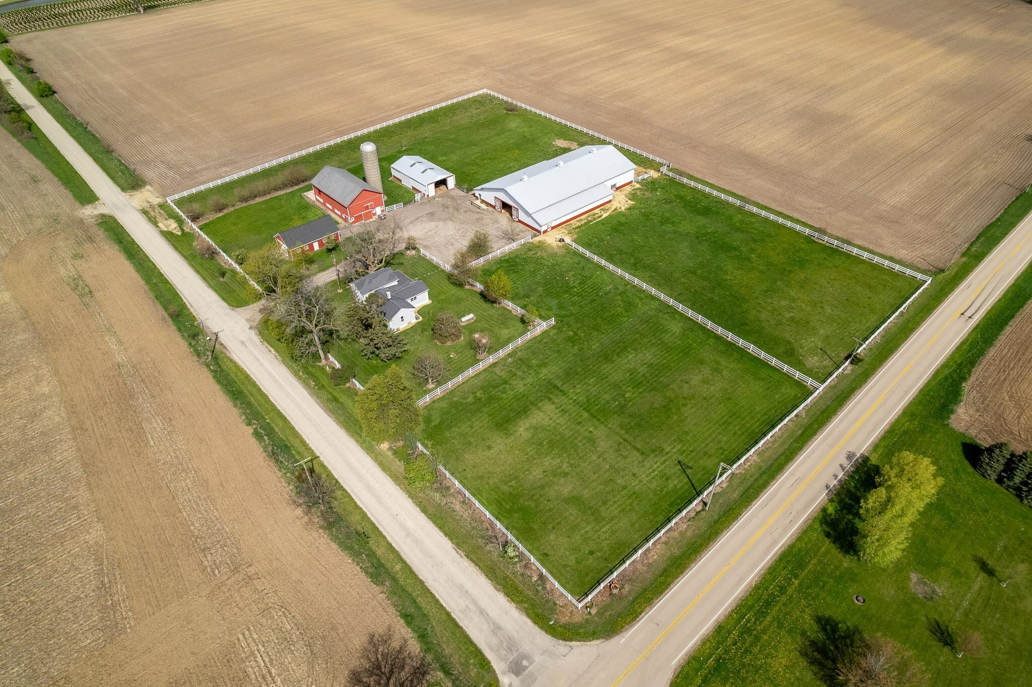 Property Photo: 6932 Randall Road IL 61065