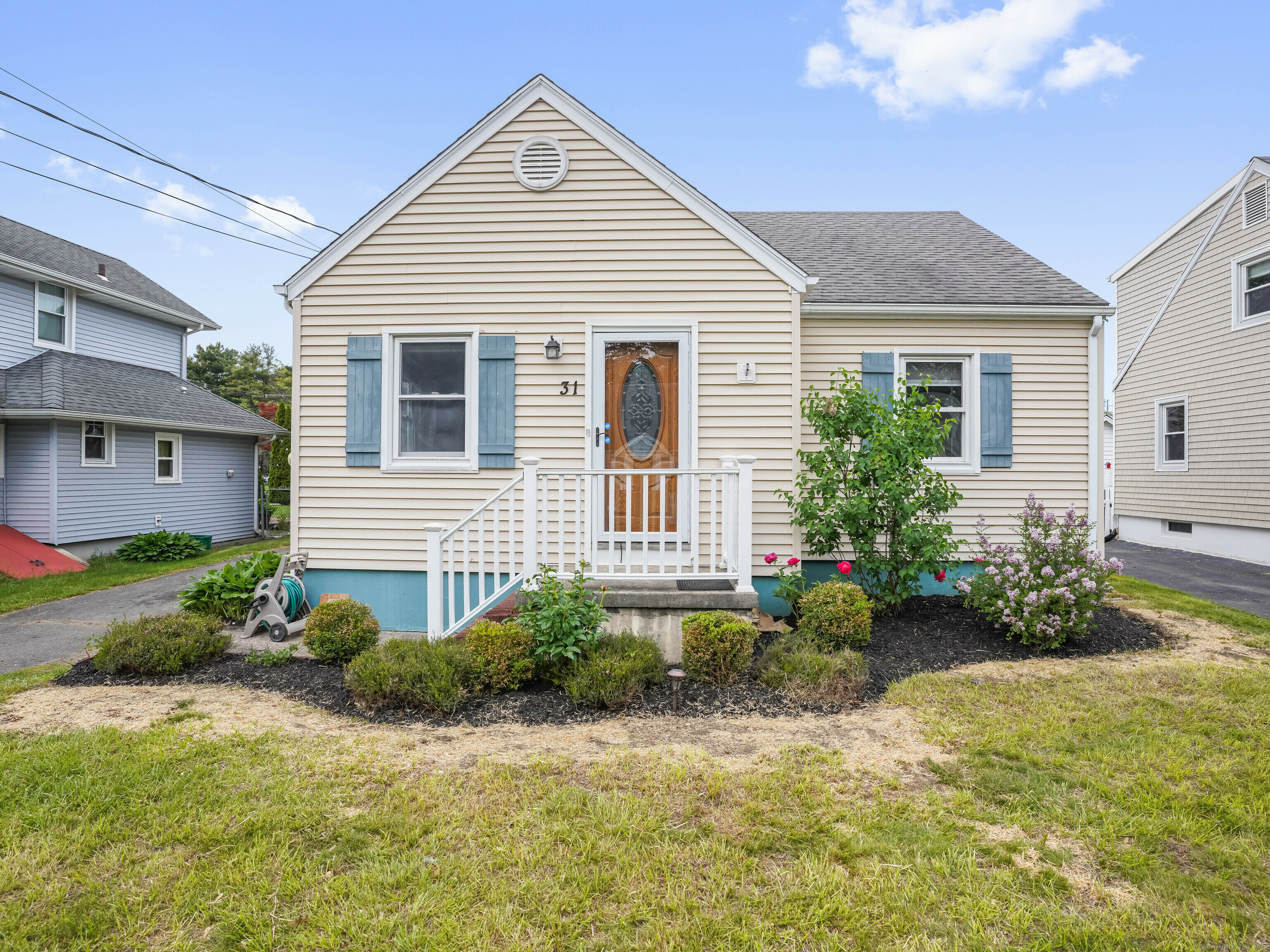 Property Photo: 31 Emerson Street CT 06855