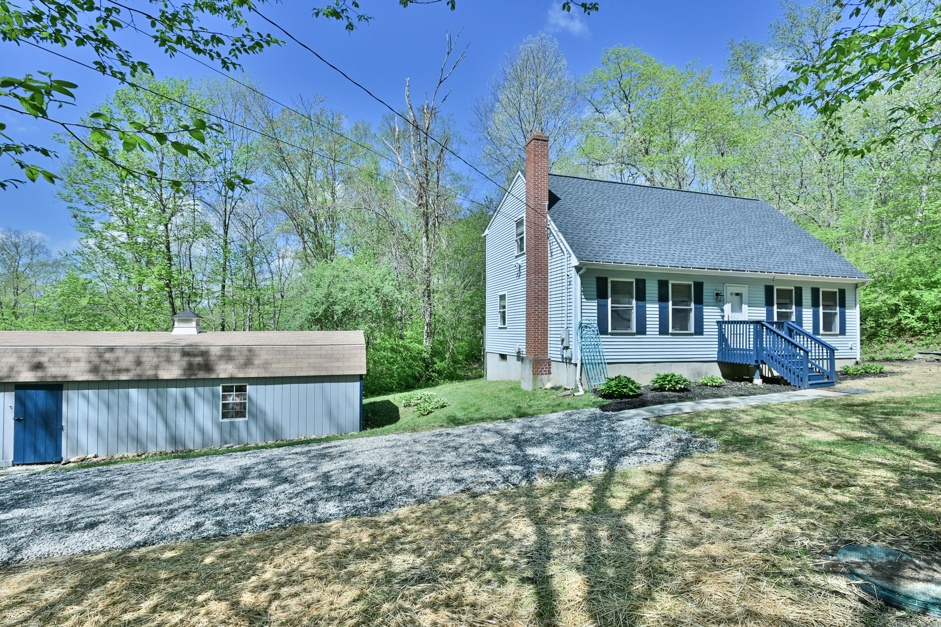 Property Photo: 31 Pumpkin Hill Road CT 06235