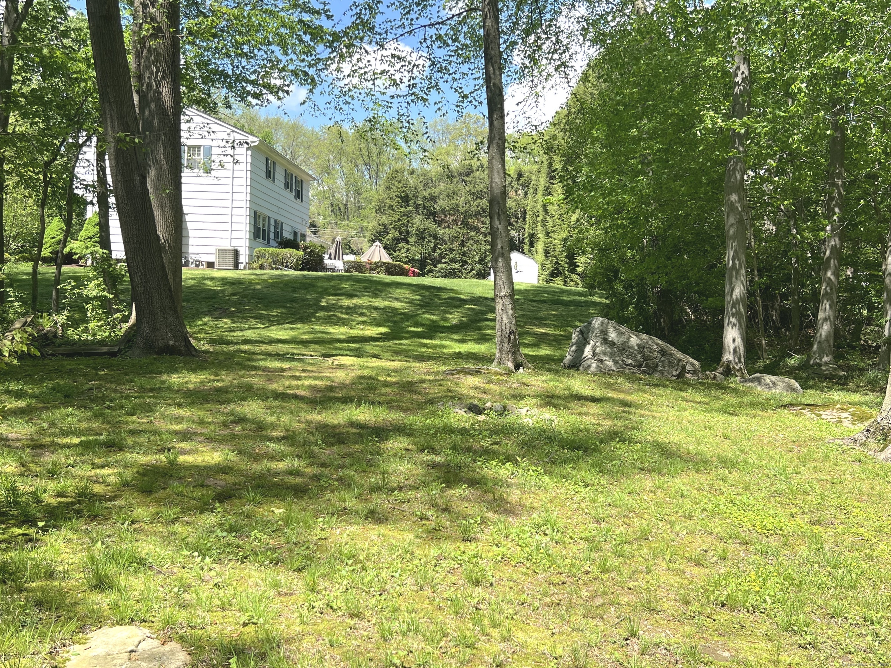 Property Photo:  481 Clearbrook Road  CT 06477 