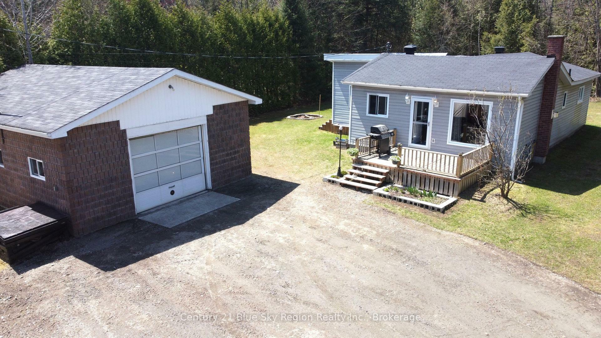 Photo de la propriété: 1566 Jocko Point Road ON P1B 8G5
