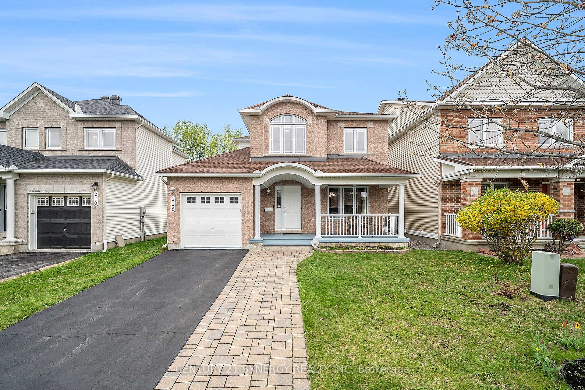 Property Photo: 238 Monaco Place ON K4A 0G8