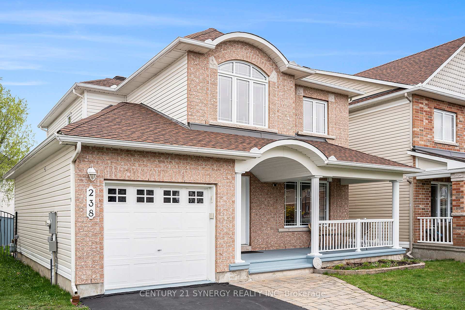 Photo de la propriété: 238 Monaco Place ON K4A 0G8