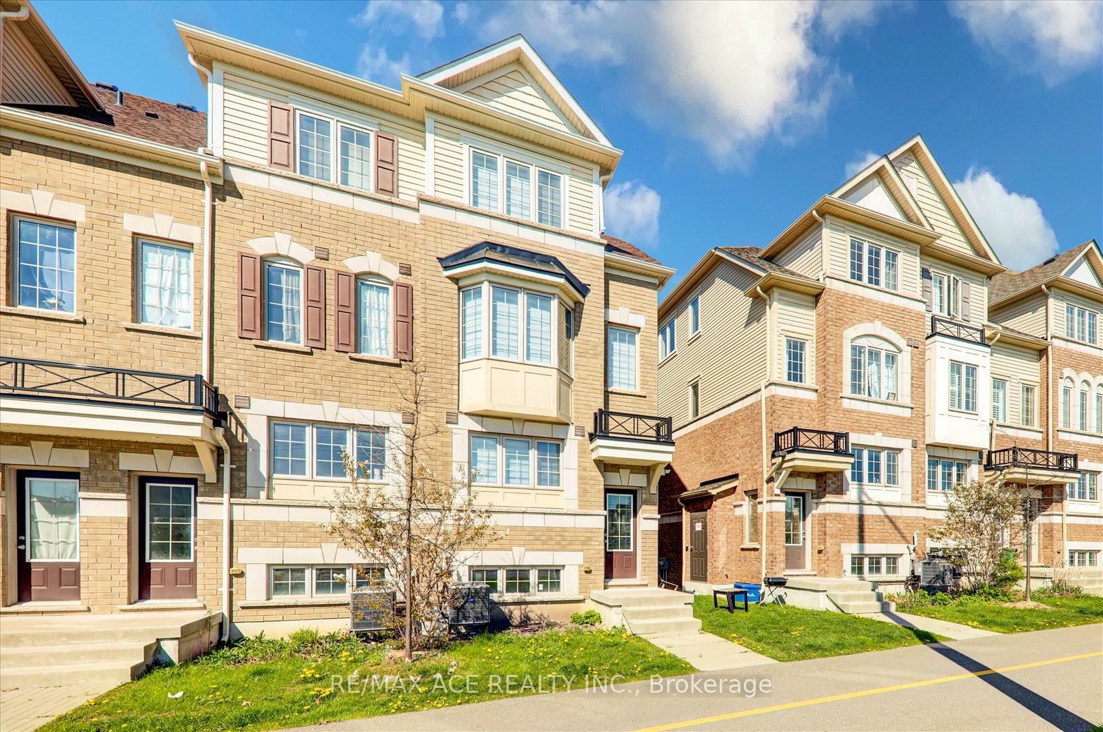 Property Photo: 2538 Rosedrop Path S ON L1L 0H4