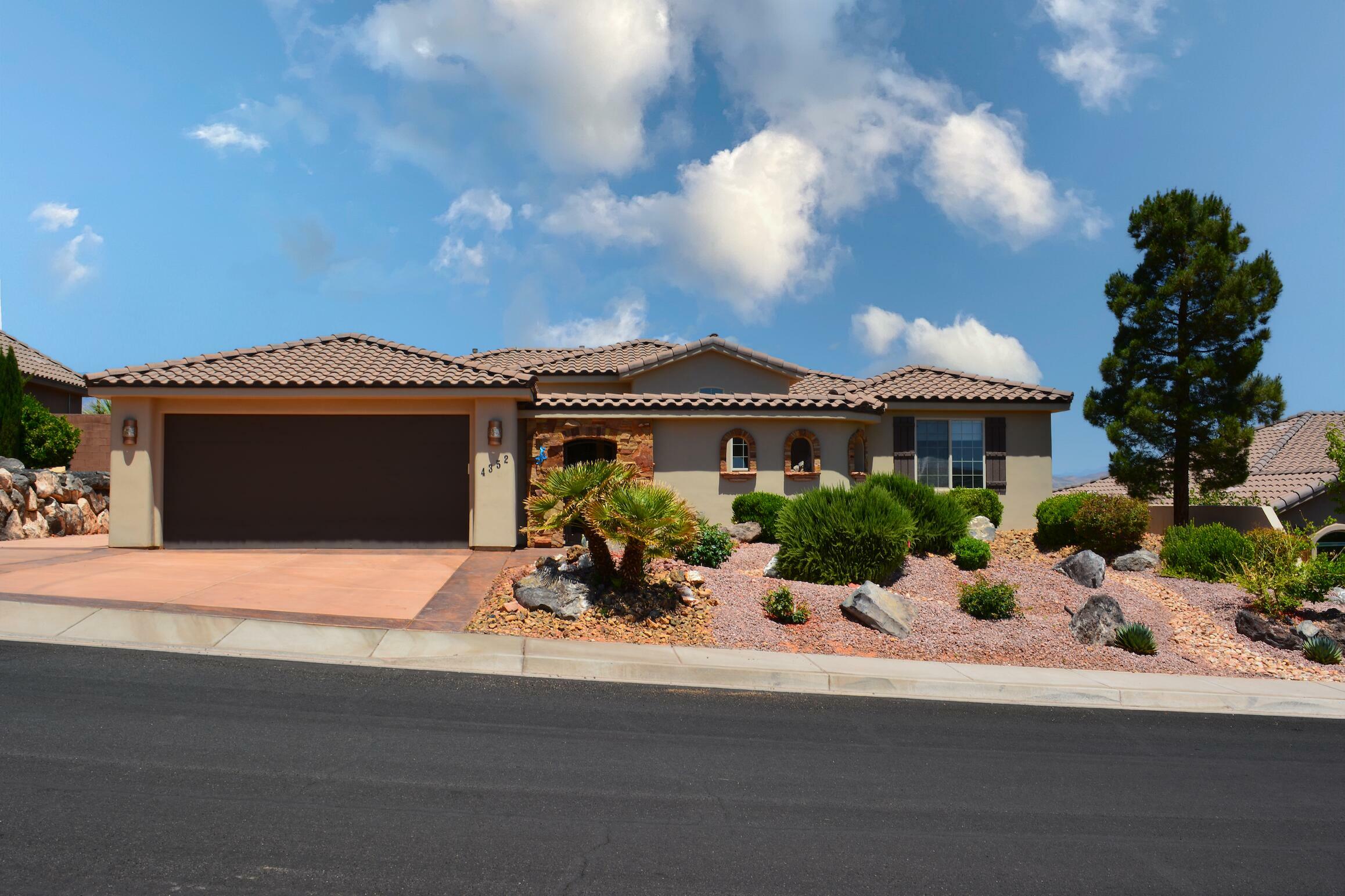 Property Photo: 4352 W 2440 S UT 84737