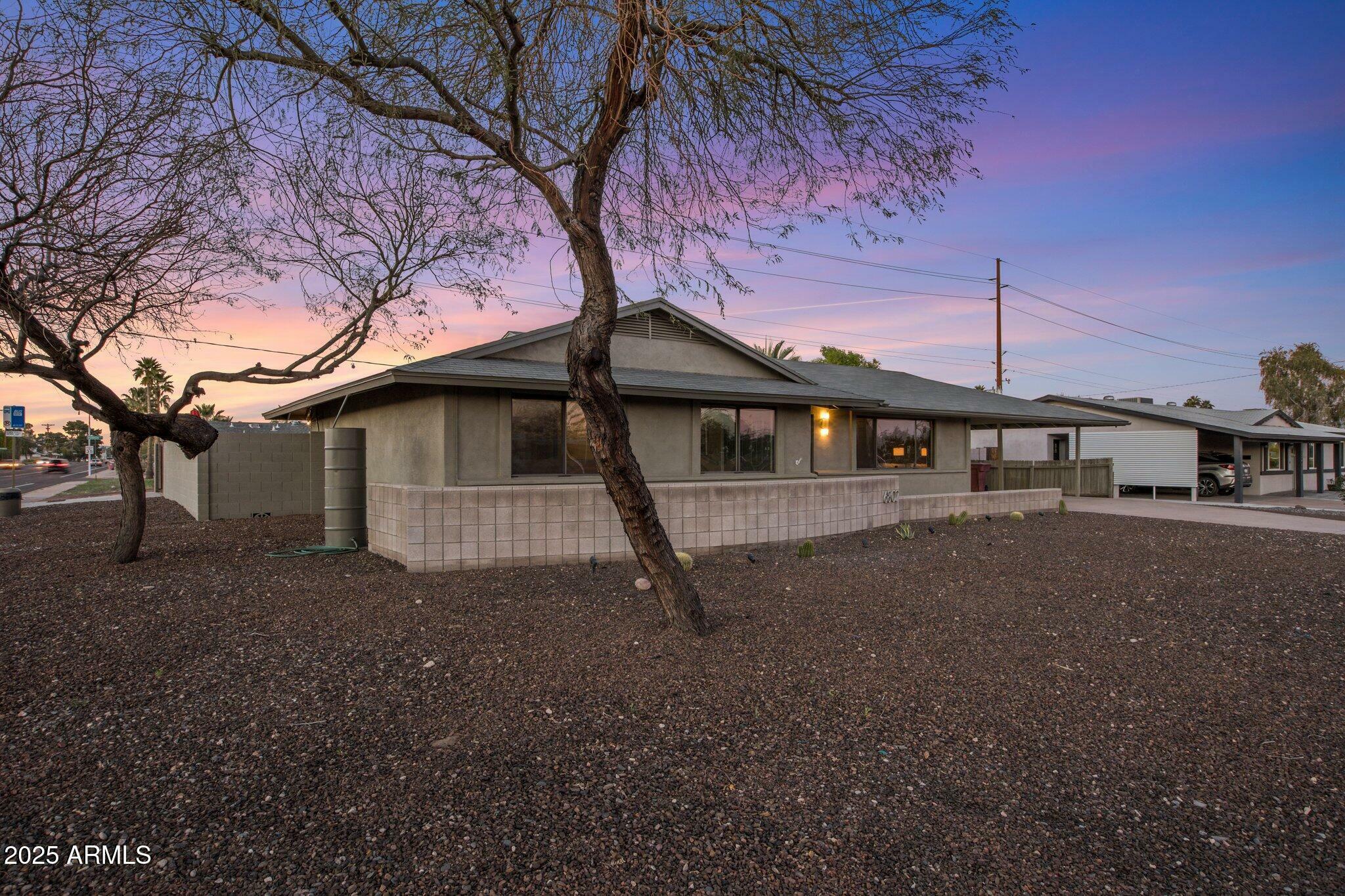 6802 E Oak Street  Scottsdale AZ 85257 photo