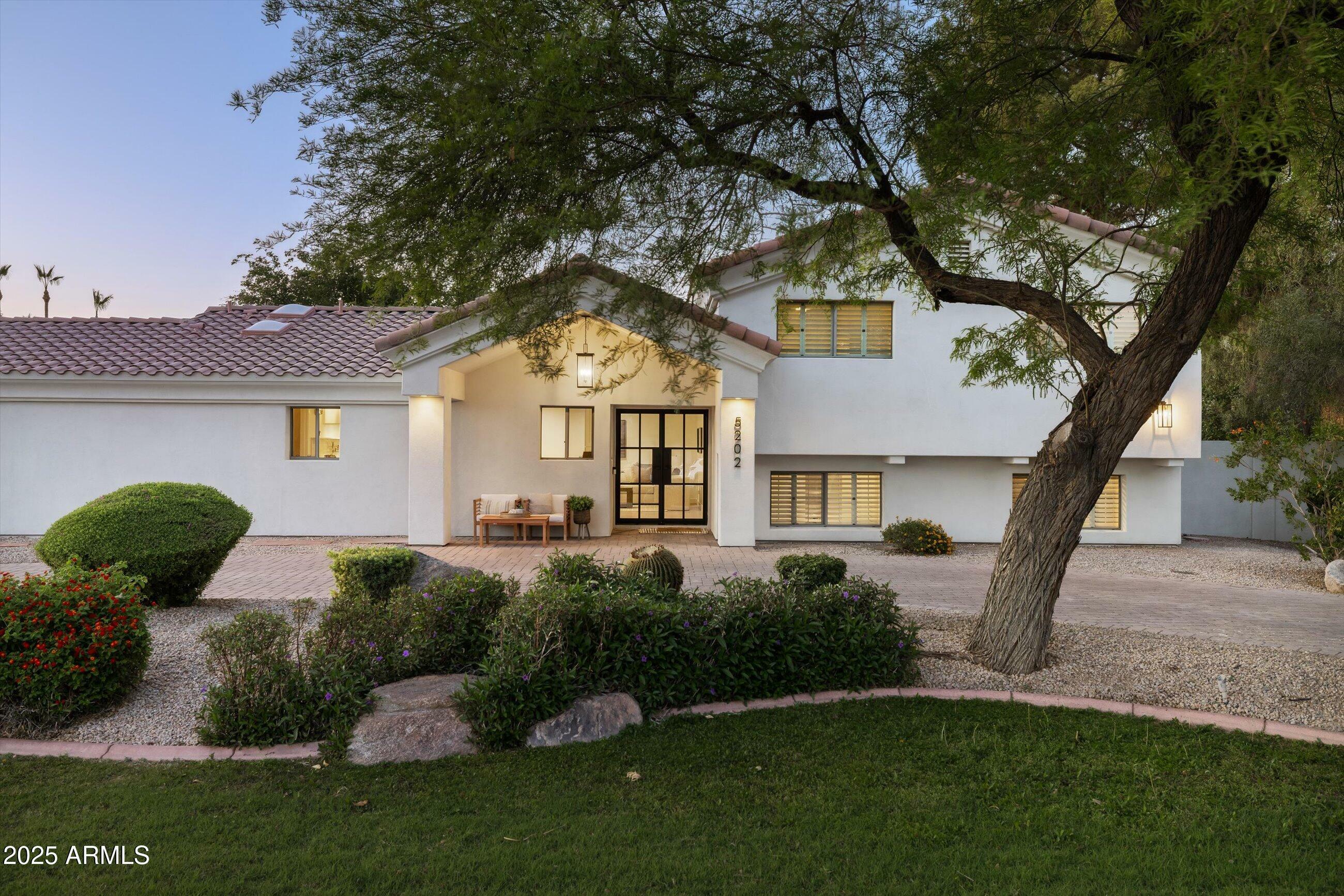Property Photo: 5202 E Larkspur Drive AZ 85254
