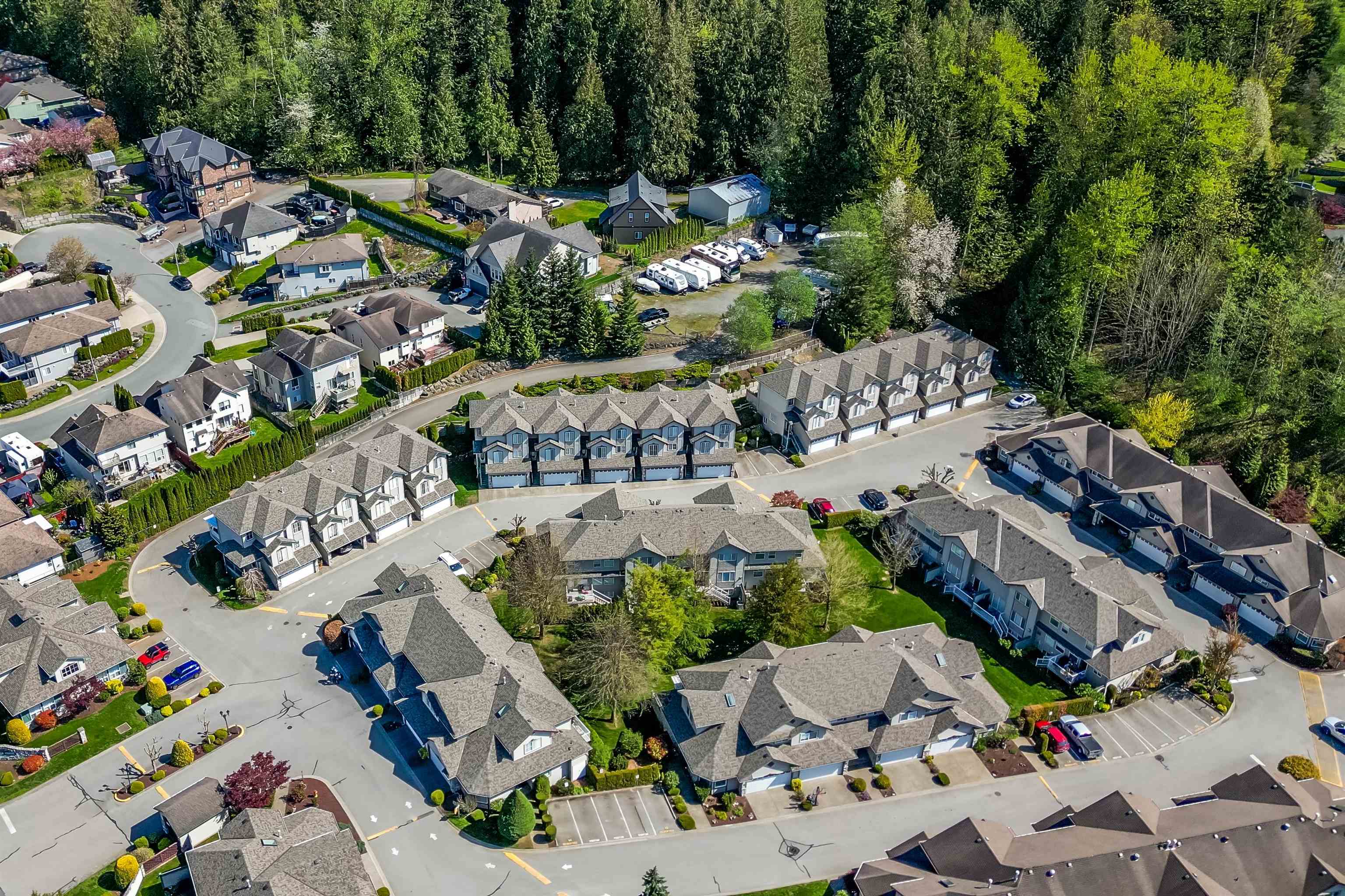 Property Photo:  46360 Valleyview Road 35  BC V2R 5L7 