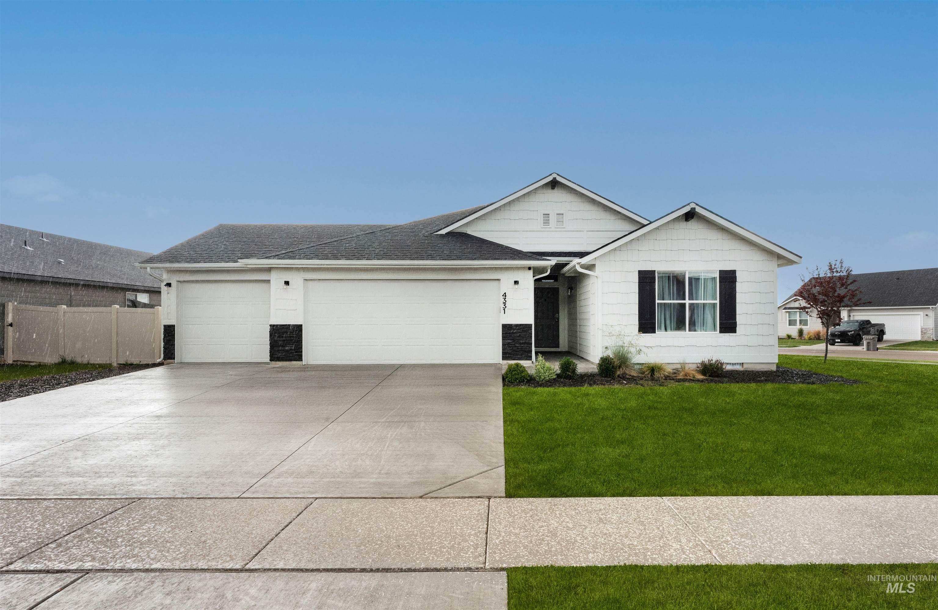4331 S Giants Way  Nampa ID 83686 photo