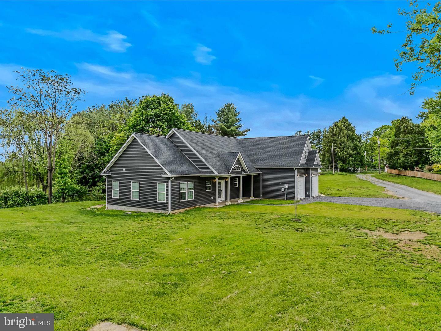 Property Photo: 45 Baywatch Lane WV 25428