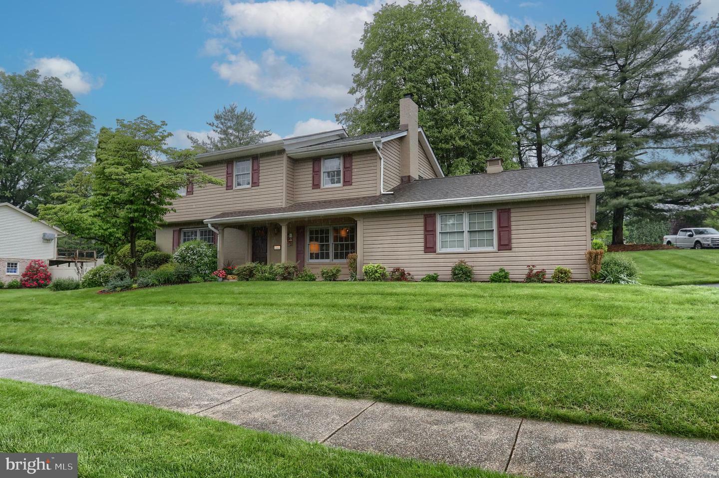 Property Photo: 253 Indian Creek Drive PA 17050
