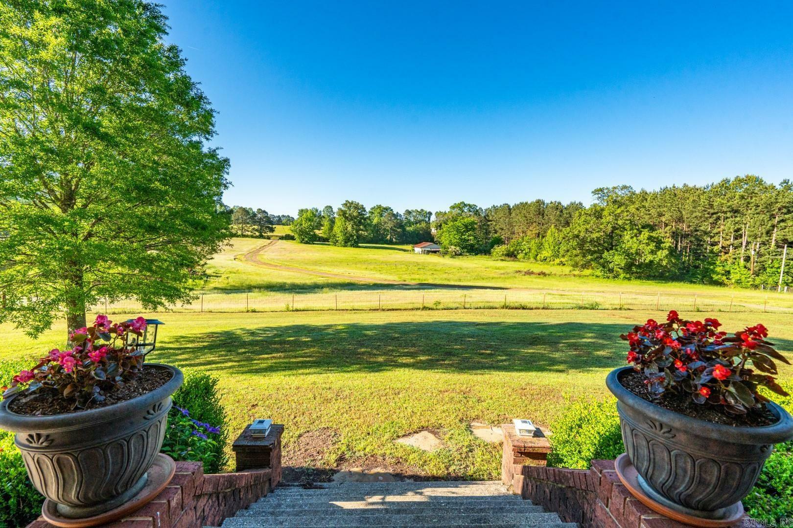 Property Photo: 692 Highway 70 E AR 71943