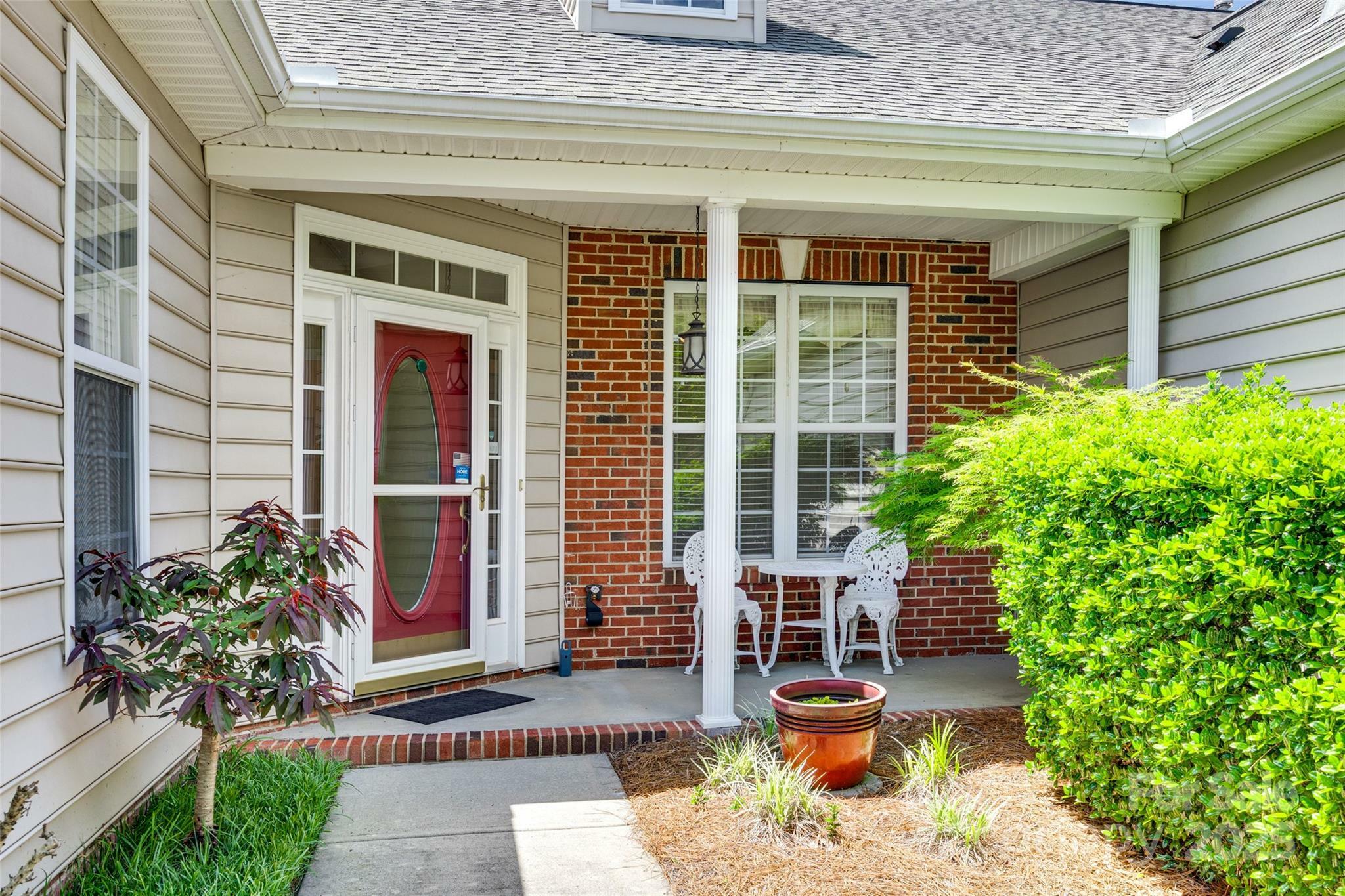 Property Photo:  1678 Onyx Ridge  SC 29708 