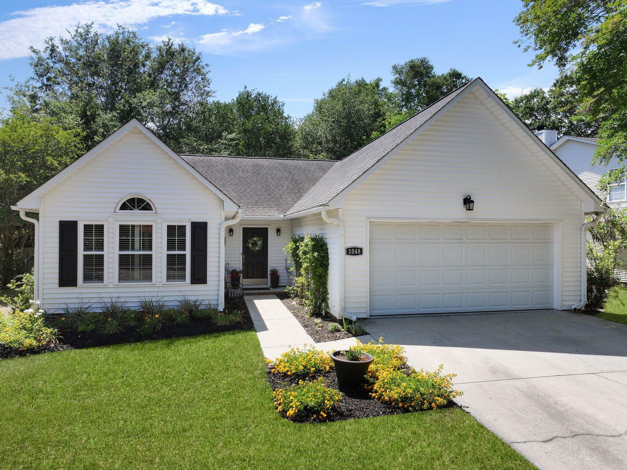 Property Photo: 1048 Wayfarer Lane SC 29412